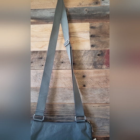 New baggallini purse - Picture 5 of 5